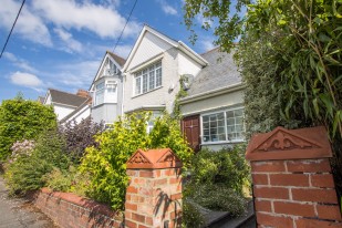 Highwalls Avenue, Dinas Powys